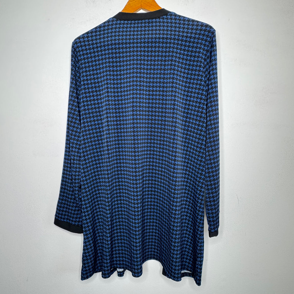 Susan Graver Houndstooth Liquid Knit Open Front Cardigan - Size 1X