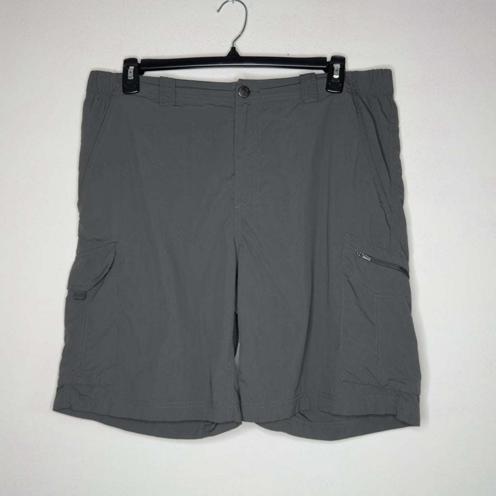 Men's Columbia Omni-Shade Sun Protection Cargo Shorts - Size 38
