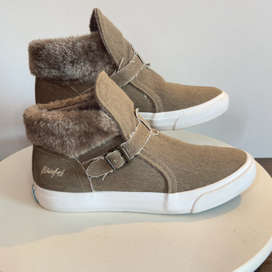 Blowfish Malibu Mint High Top Sneakers - Size 9