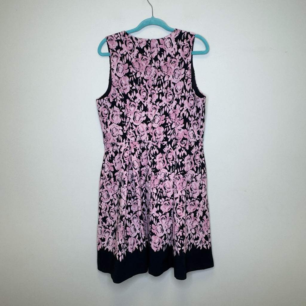 Luxe By Carmen Marc Valvo Dress - Size 12