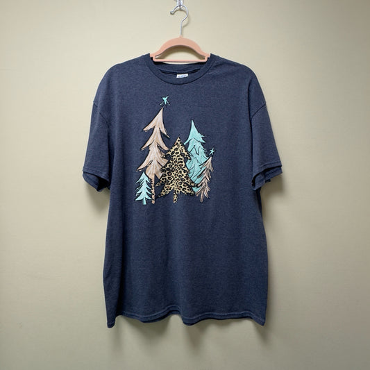 Christmas Tree Print Graphic Tee - Size XL