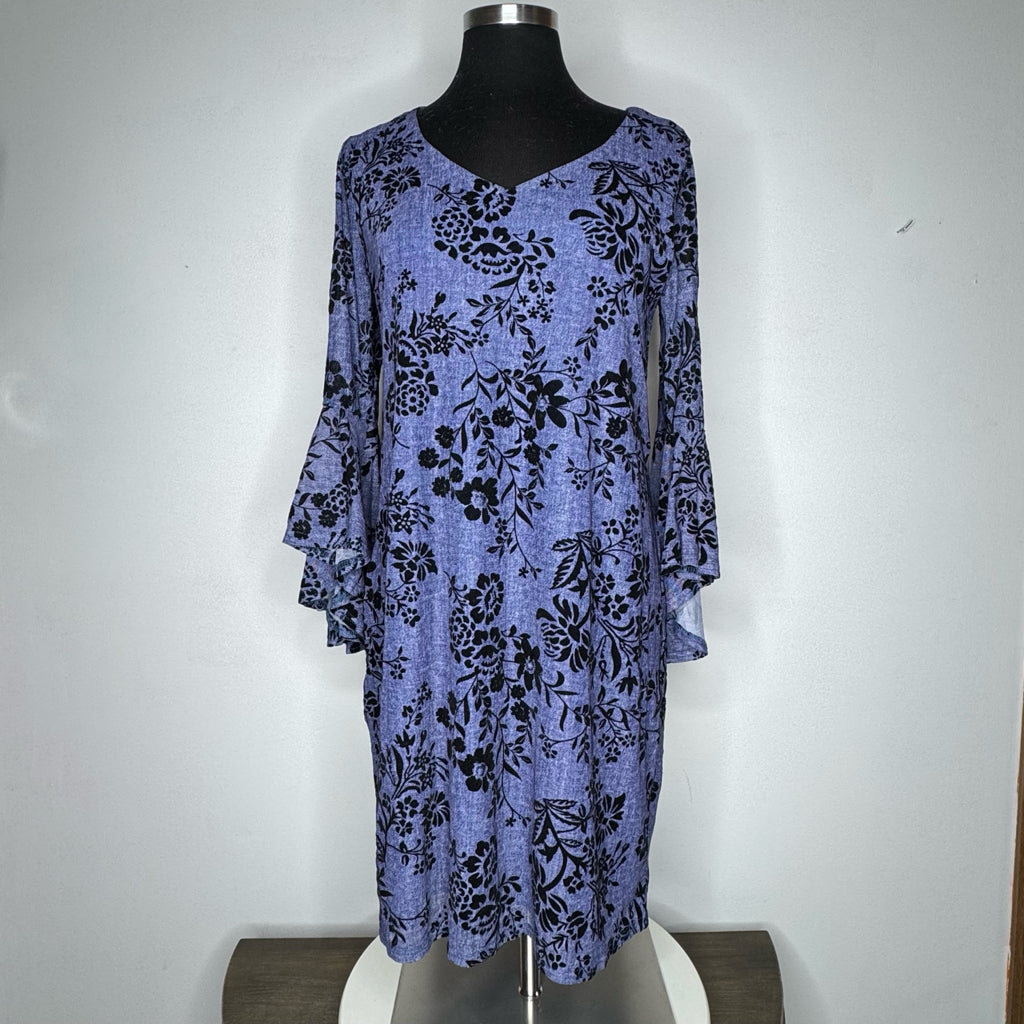 Siren Lily Dress - Size Small