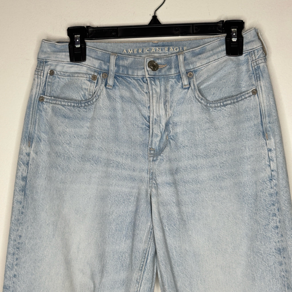 American Eagle 90's Straight Jeans - Size 6