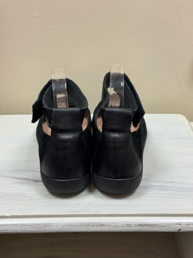 Clarks Leather Medora Nina Mary Jane Flats - Size 8 1/2