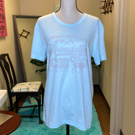 Arendelle Graphic Tee - Size Medium