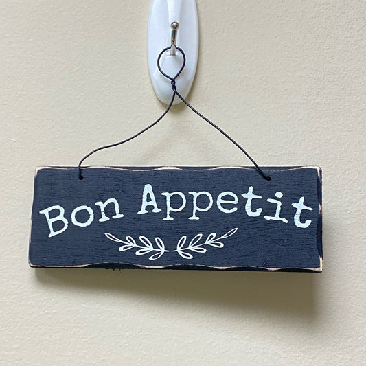 Bon Appetit Hanging Sign