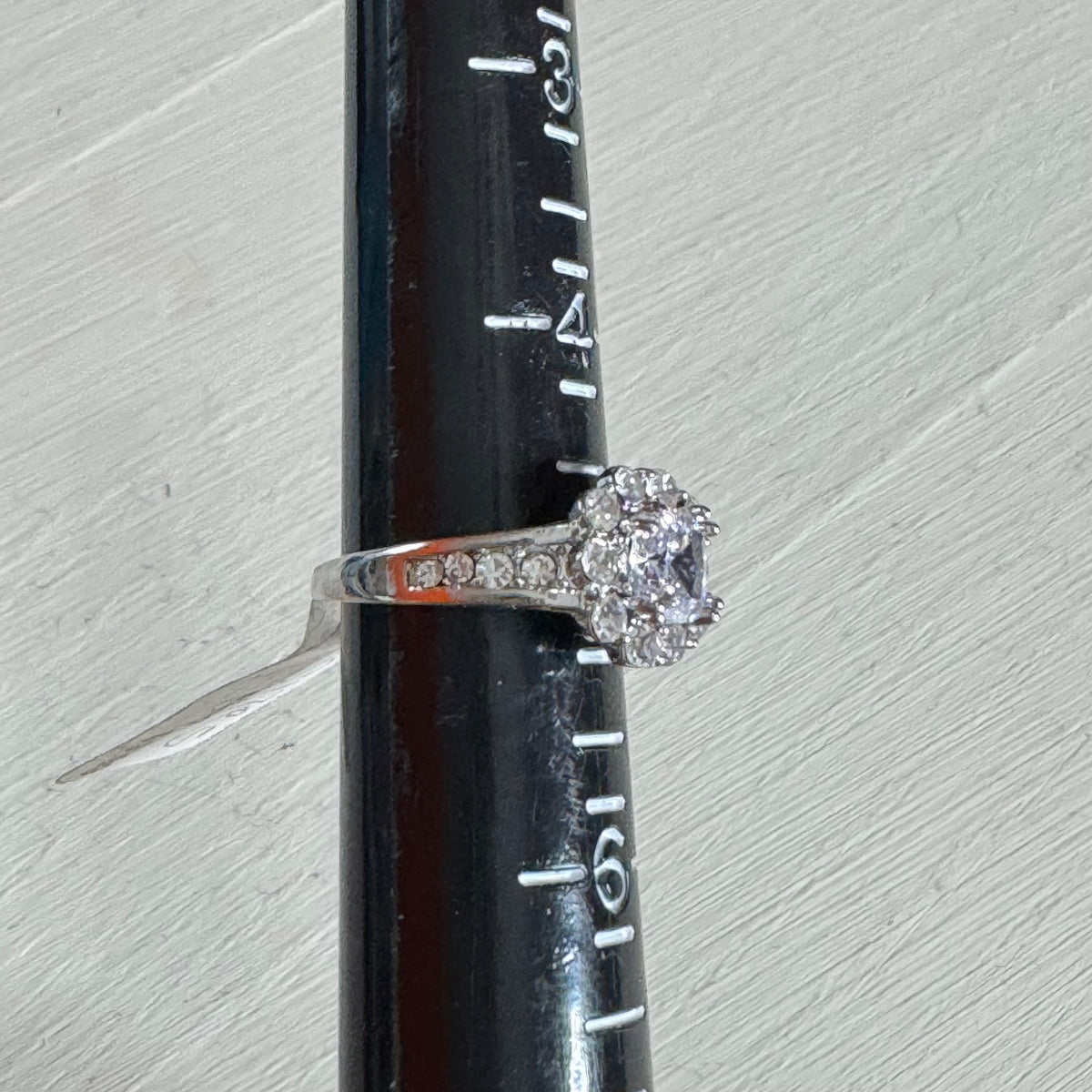Starburst Statement Ring - Size 5
