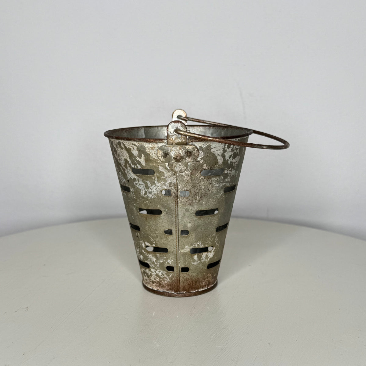 4" Metal Pail