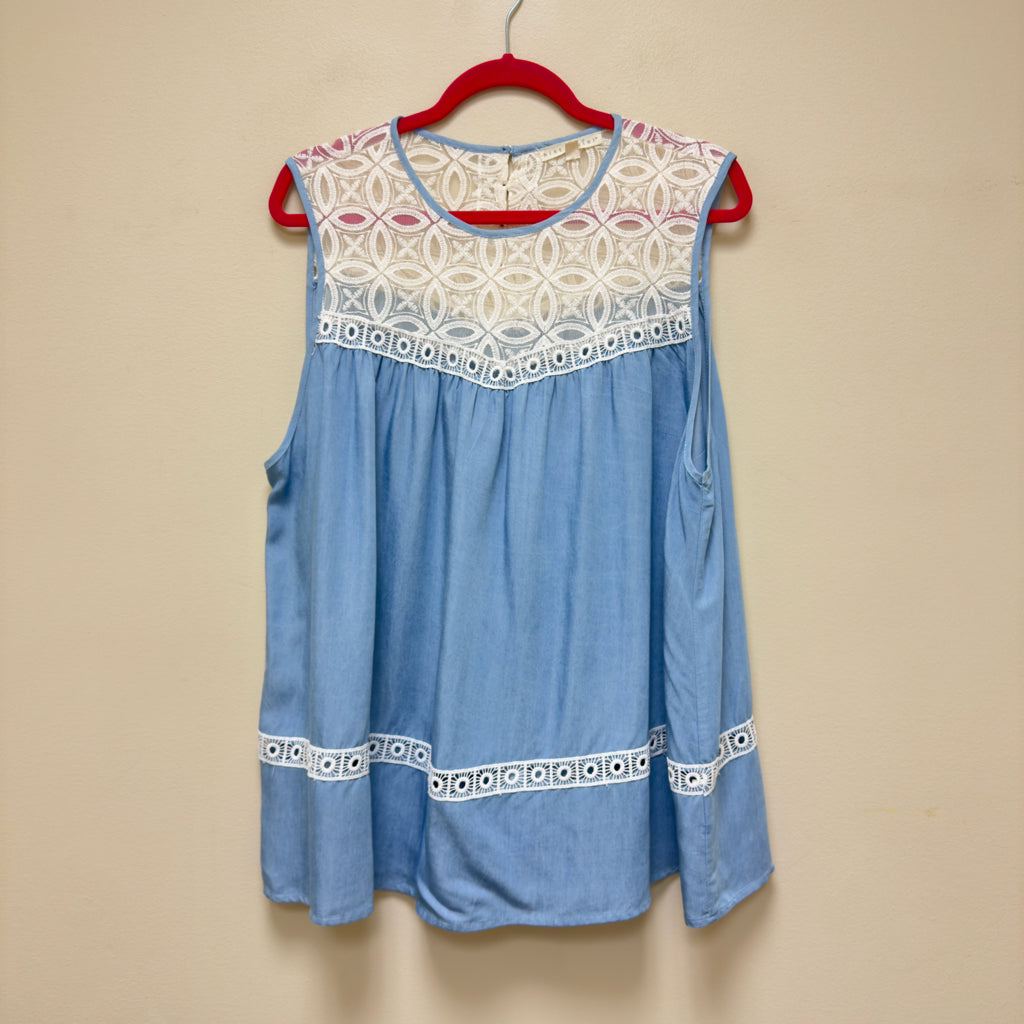 Hint of Mint Top - Size 2X