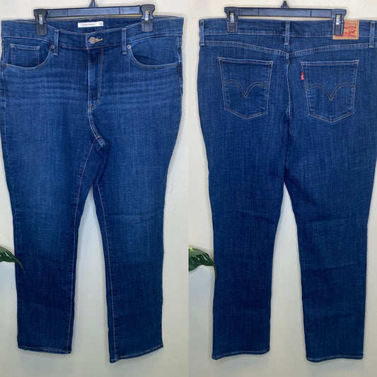 Levi’s Classic Straight Jeans - Size 32 14M
