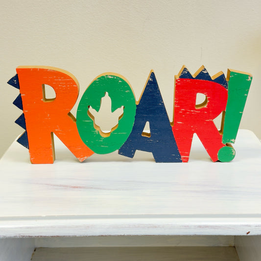 Roar! Wall Decor
