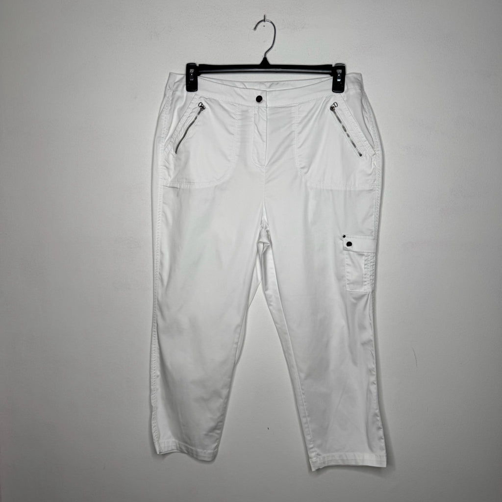 Zenergy by Chico's White Cargo Cropped Pants - Size 12/14
