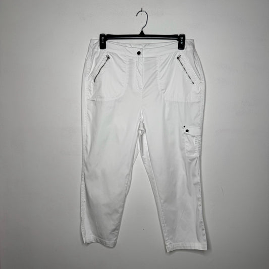 Zenergy by Chico's White Cargo Cropped Pants - Size 12/14