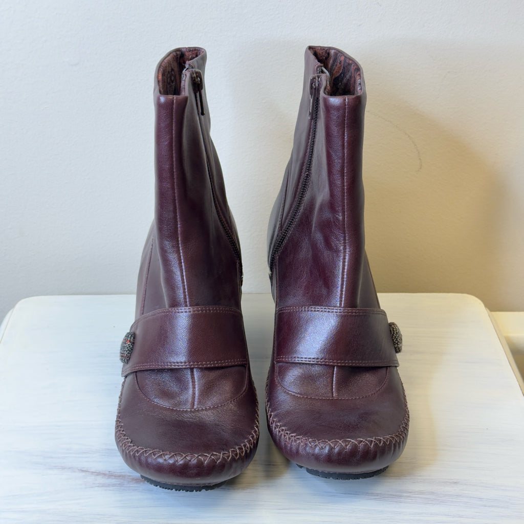 Indigo by Clarks Reverie Leather Boots - Size 8