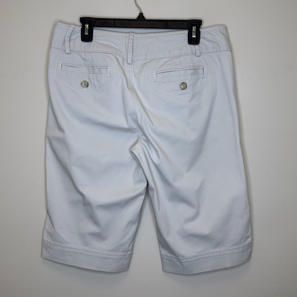 Eddie Bauer Vashon Fit Khaki Shorts - Size 10