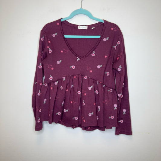 Altar'd State Top - Size Medium