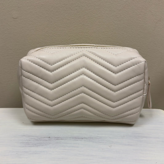 Chevron Zip Close Travel Pouch