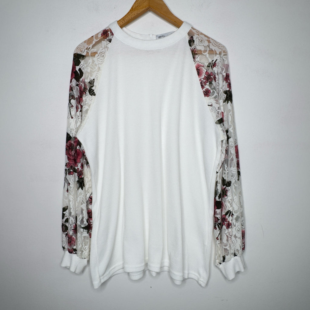Miholl Floral Lace Sleeves Top - Size XXL