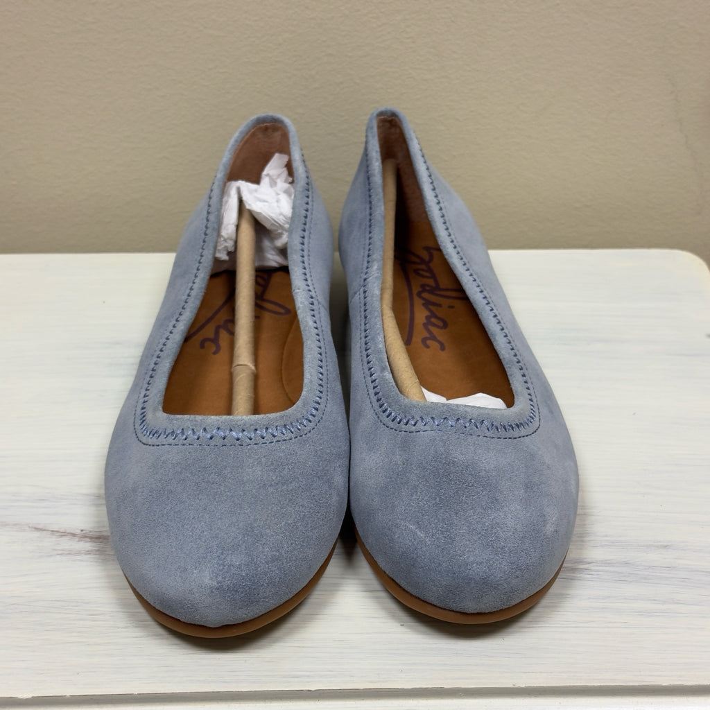 Zodiac Sonia Washed Denim Blue Flats - Size 8 1/2