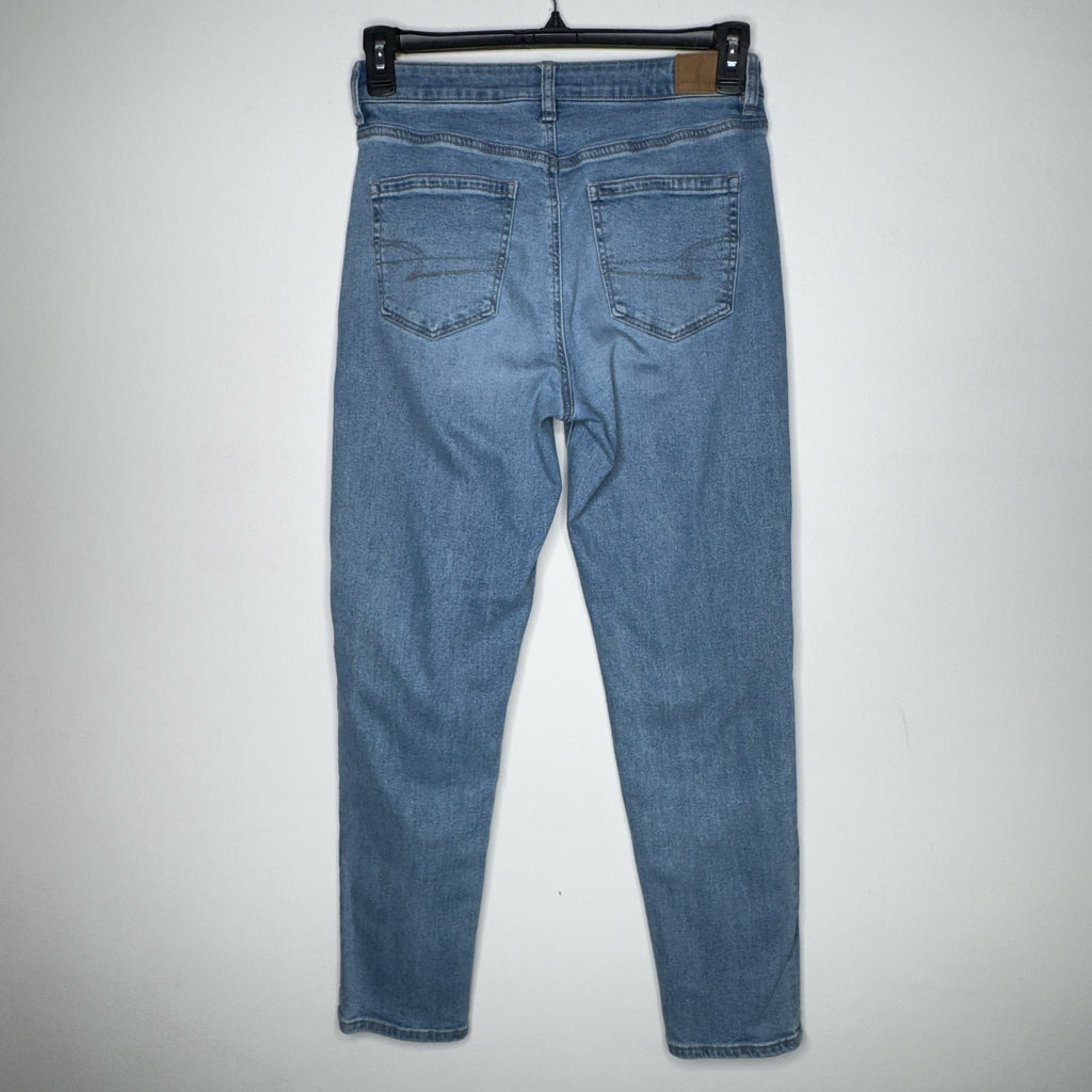 American Eagle Stretch Mom Jean - Size 6 Regular