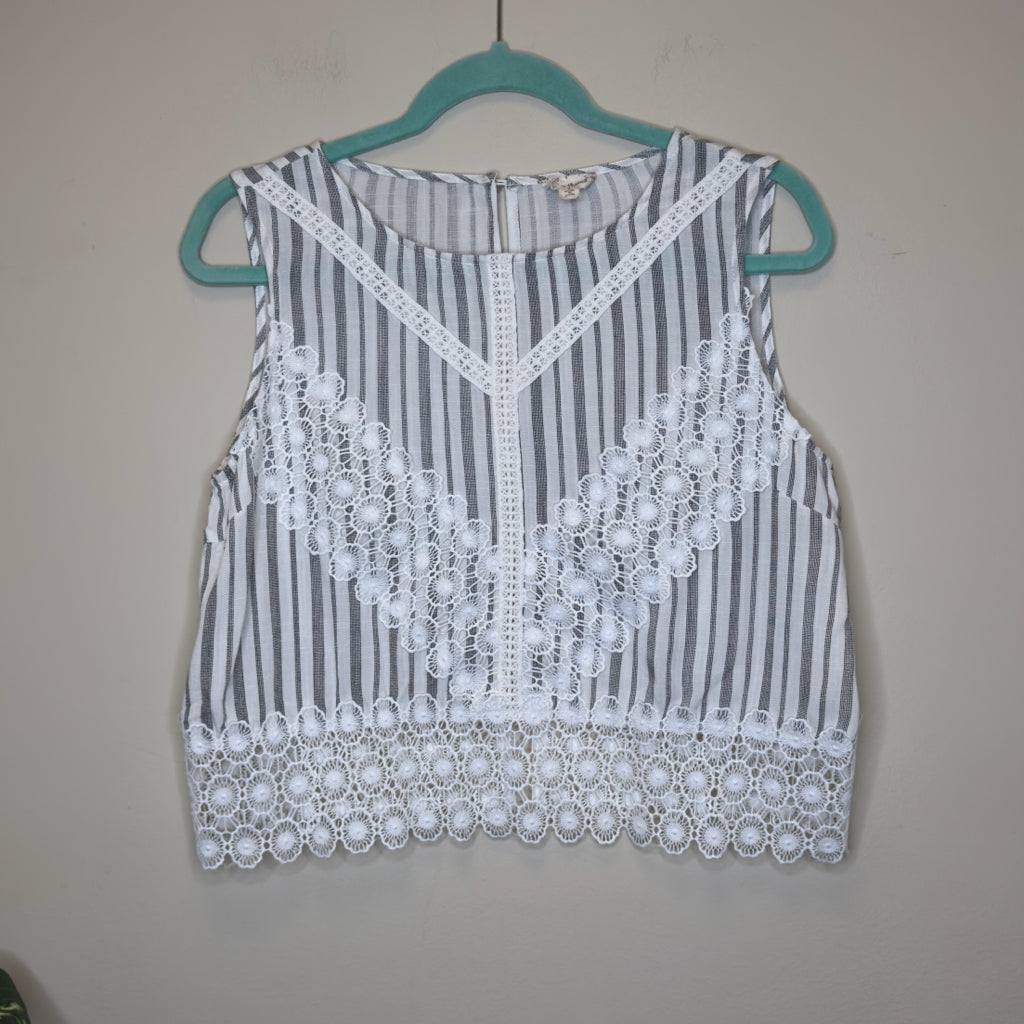 Hem & Thread Cropped Top - Size Small