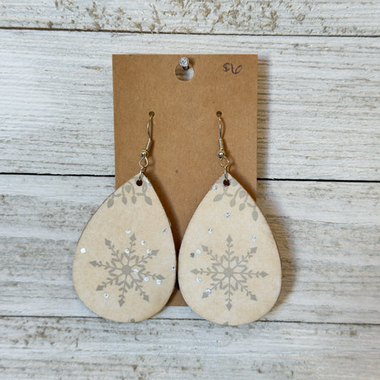 Two Blessings Wood Earrings - Snowflakes