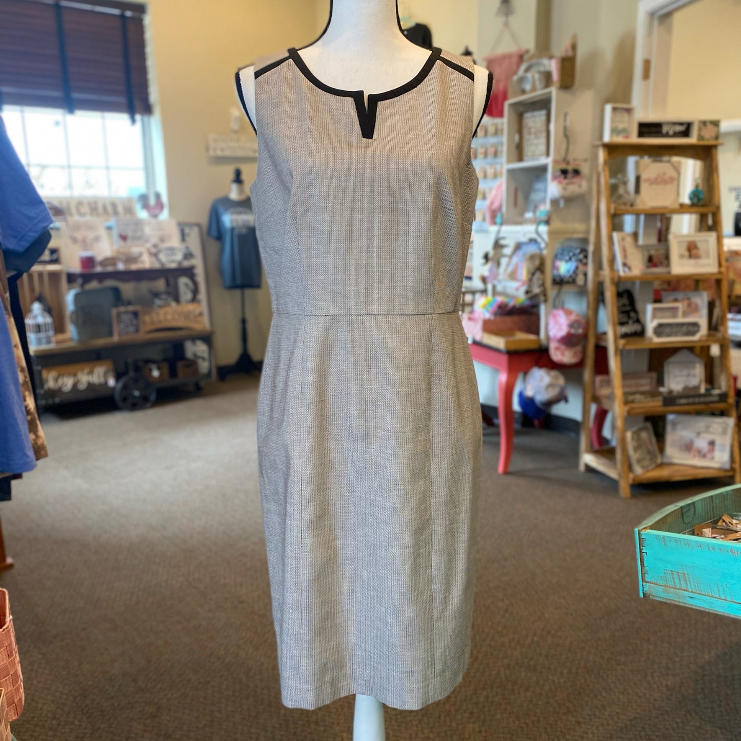 Talbots Split-Neck Sheath Sleeveless Dress - Size 10