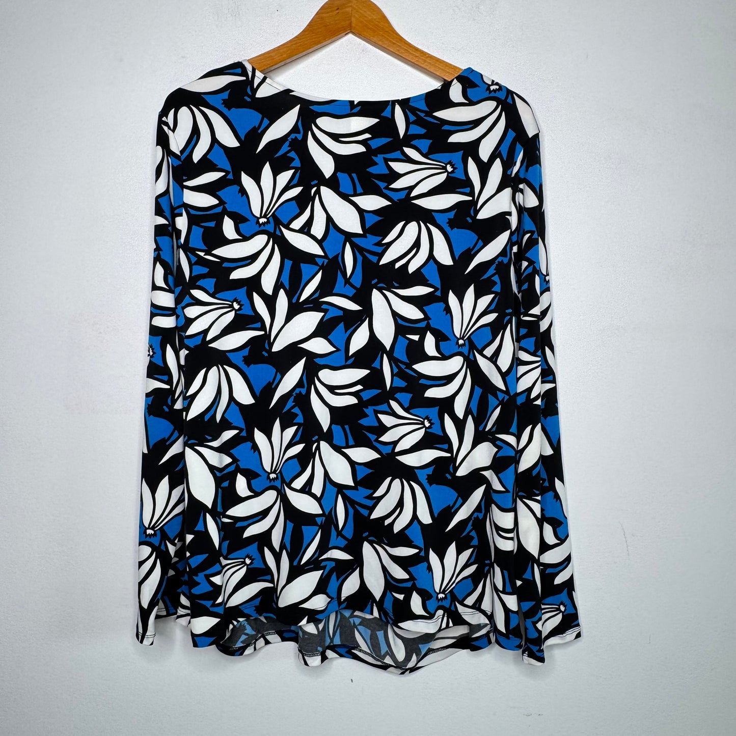 Liz Claiborne Ruched Geometric Print Top - Size 0X