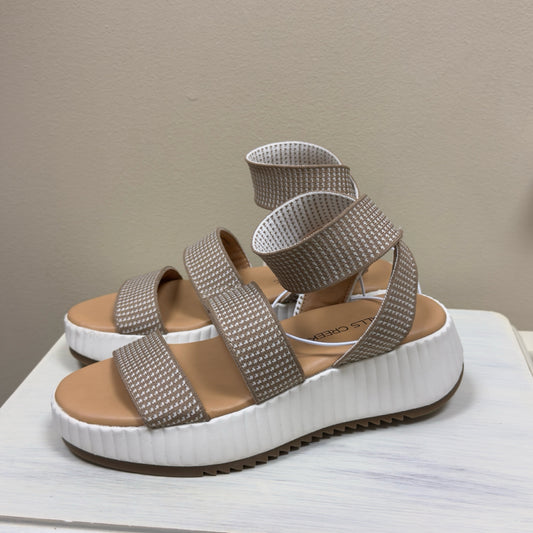Falls Creek Darla Memory Foam Sandals - Size 7