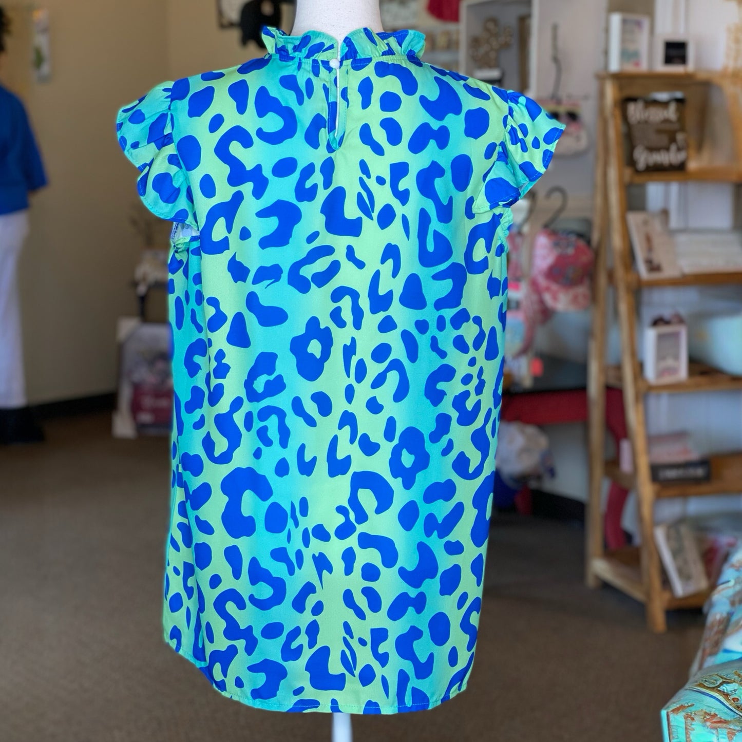 Leopard Print Ruffle Sleeve/Neck Top - Size XL