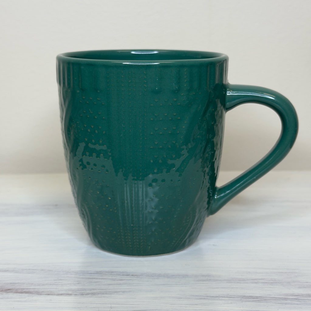 Green Mug w/Cable-Knit Sweater Texture