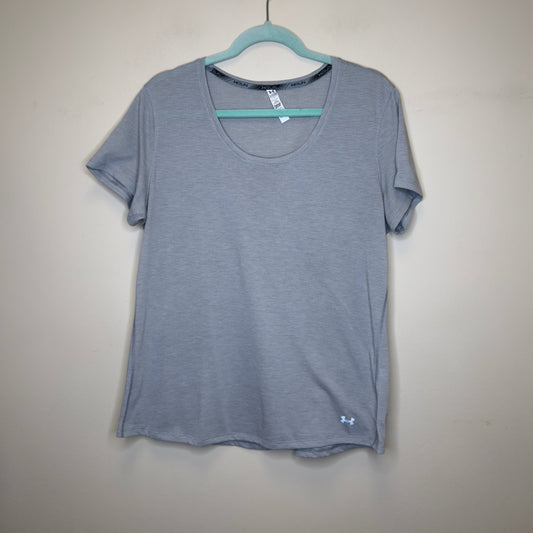 Under Armour Fitted Heat Gear Tee - Size XL