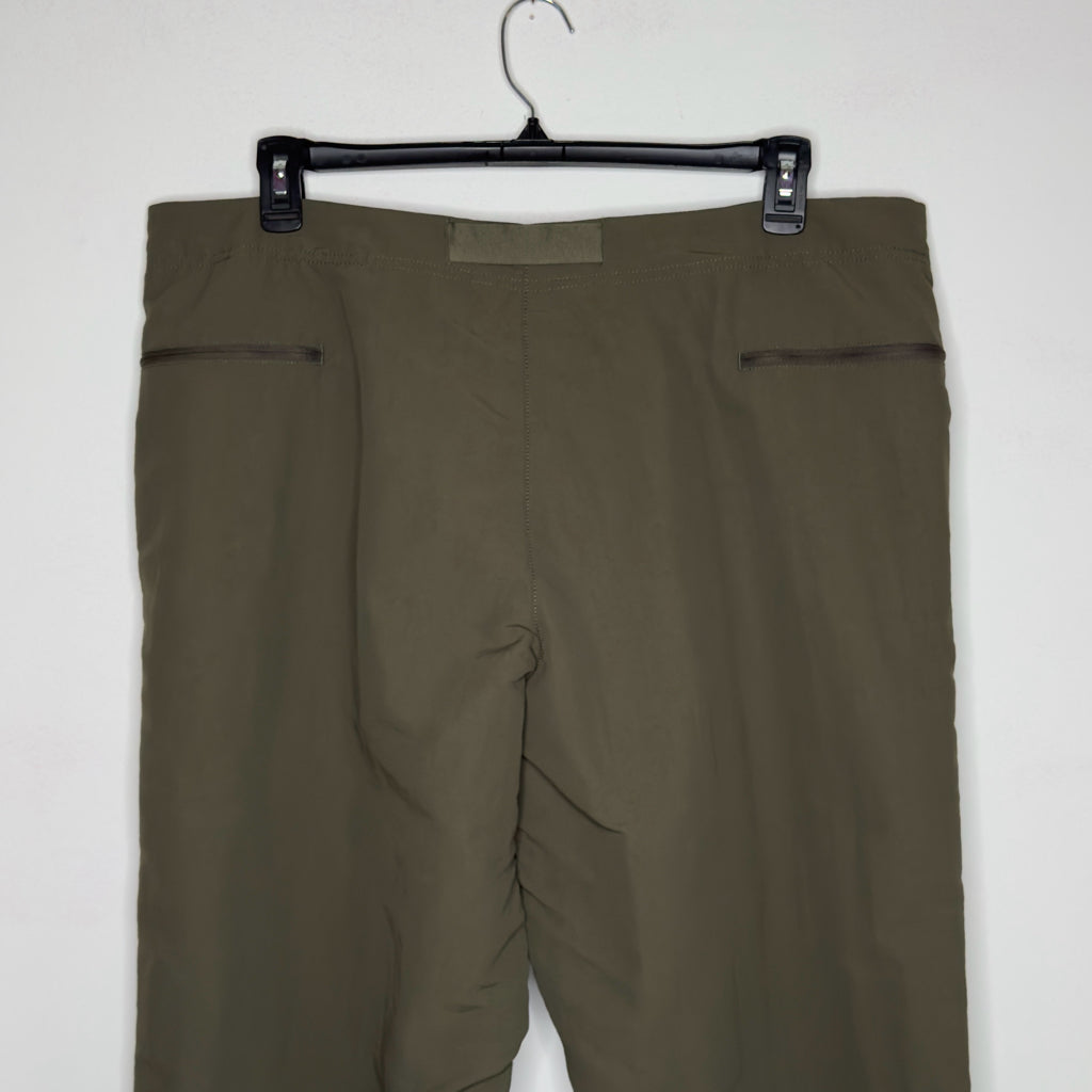 The North Face Paramount Trail Hiking Backpacking Pants - Size 40 Long