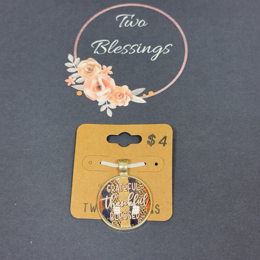 Two Blessings Charm - Grateful Thankful Blessed