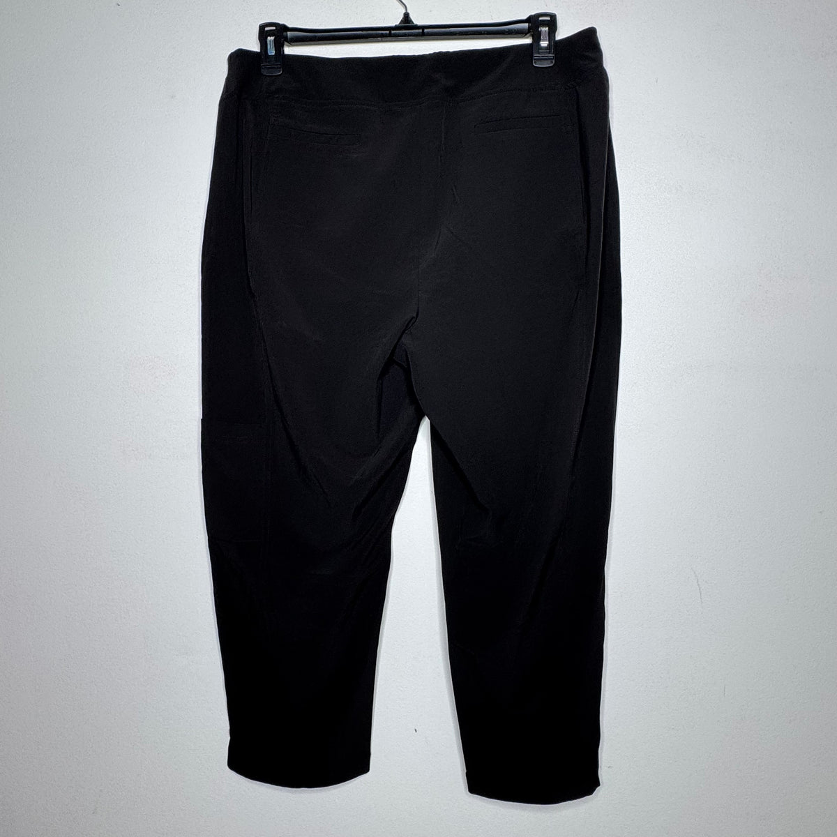 Chico’s Zenergy UPF Cropped Pull-On Pants - Size 14
