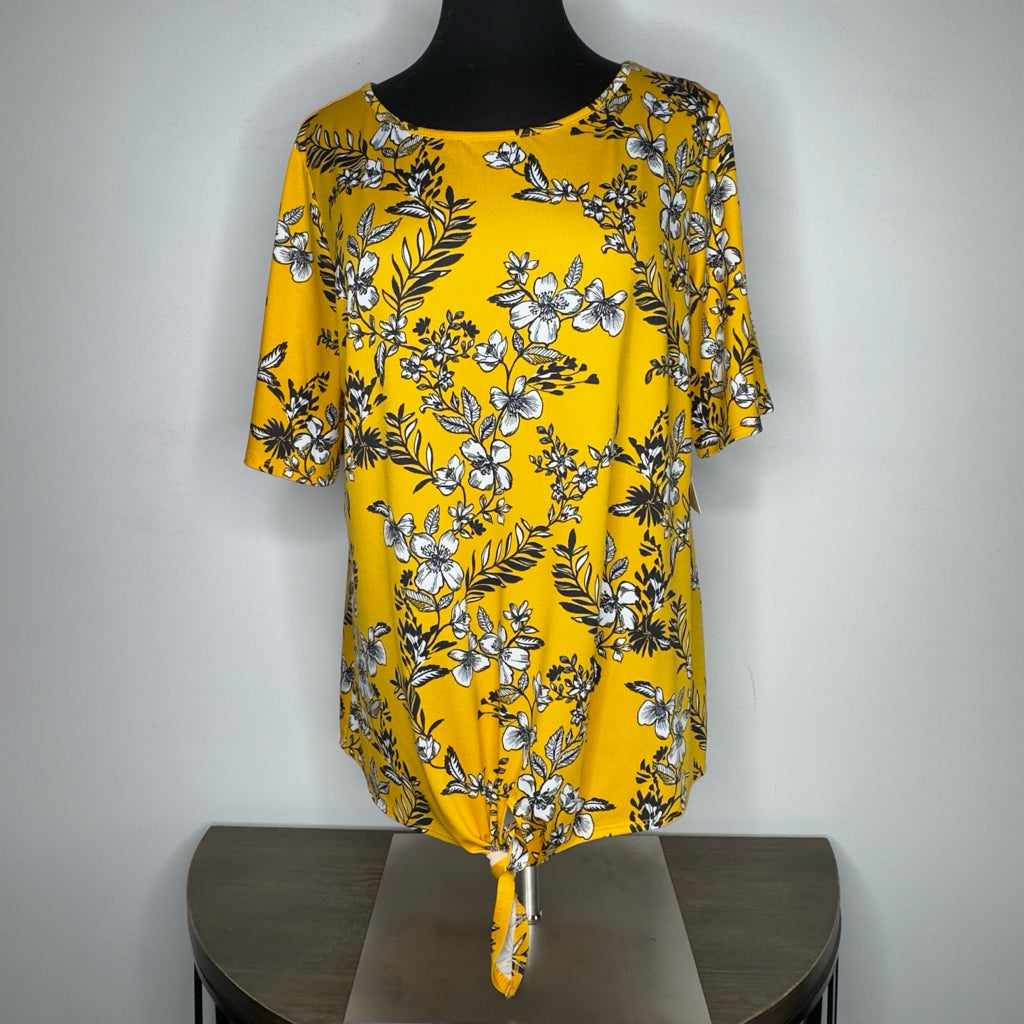 Perseption Concept Floral Tie-Front Top - Size Large