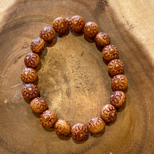 Inga Ann's Amber Heart Resin Beaded Bracelet