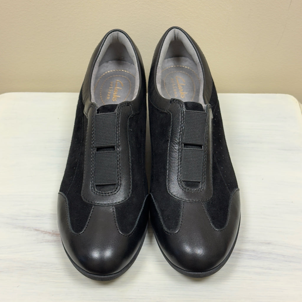 Clark’s Artisan Black Loafers - Size 8 1/2