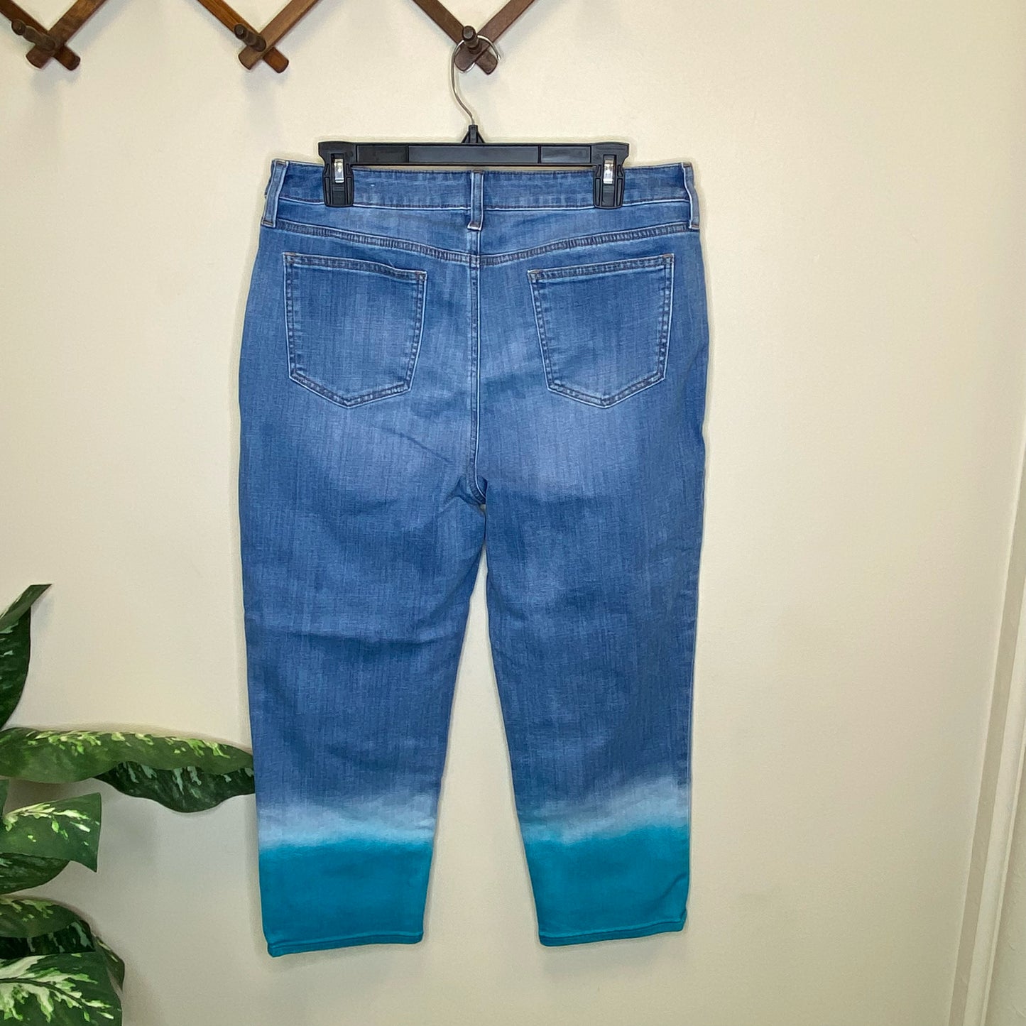 Chico’s Dip Dye Girlfriend Slim Leg Crop Jeans - Size 12