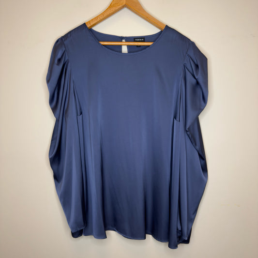 Torrid Satin Puff Long Sleeve Keyhole Back Top - Size 2X