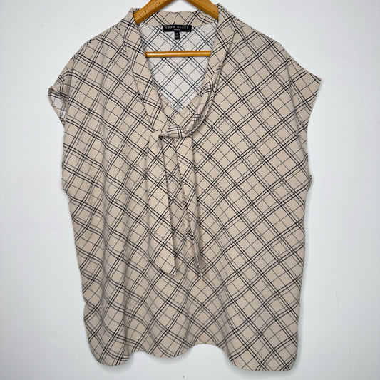 Como Black Plaid Top - Size 1X