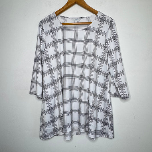 Croft & Barrow Plaid Top With Pockets - Size XL