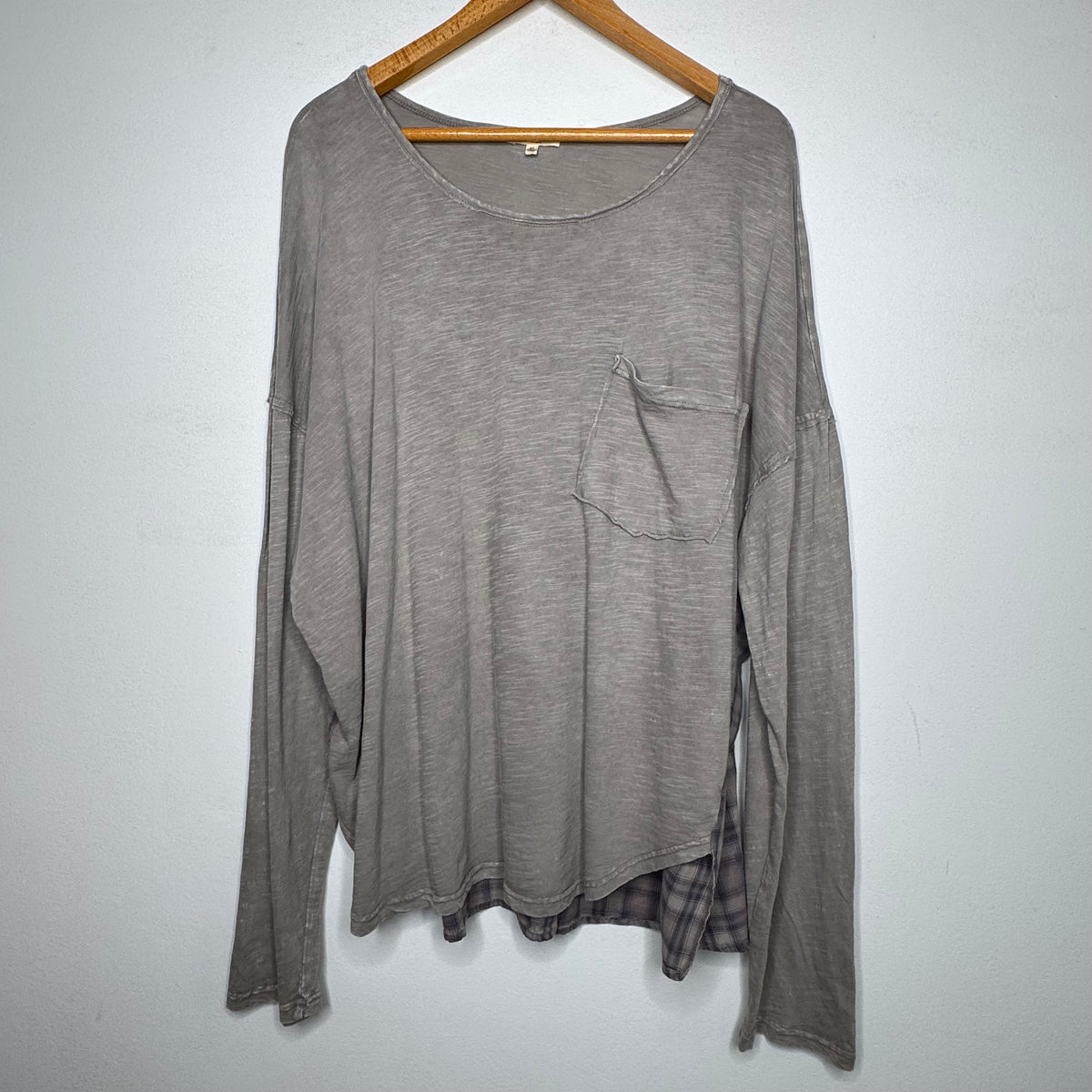 Easel Mixed Media Long Sleeve Top - Size 2X