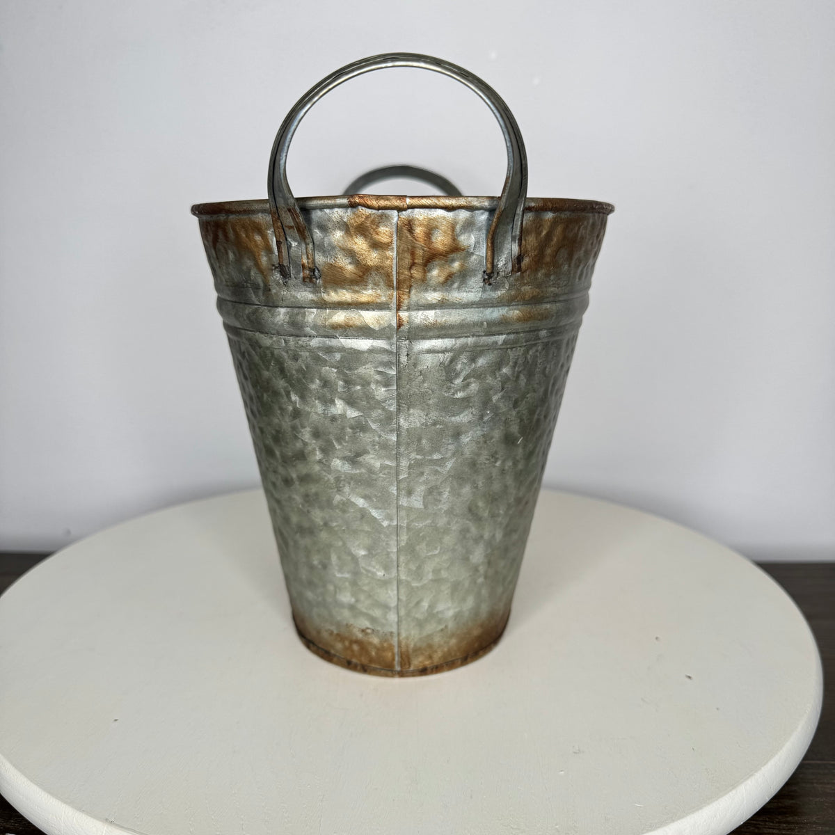 Farmhouse Galvanized Metal Pail With Handles