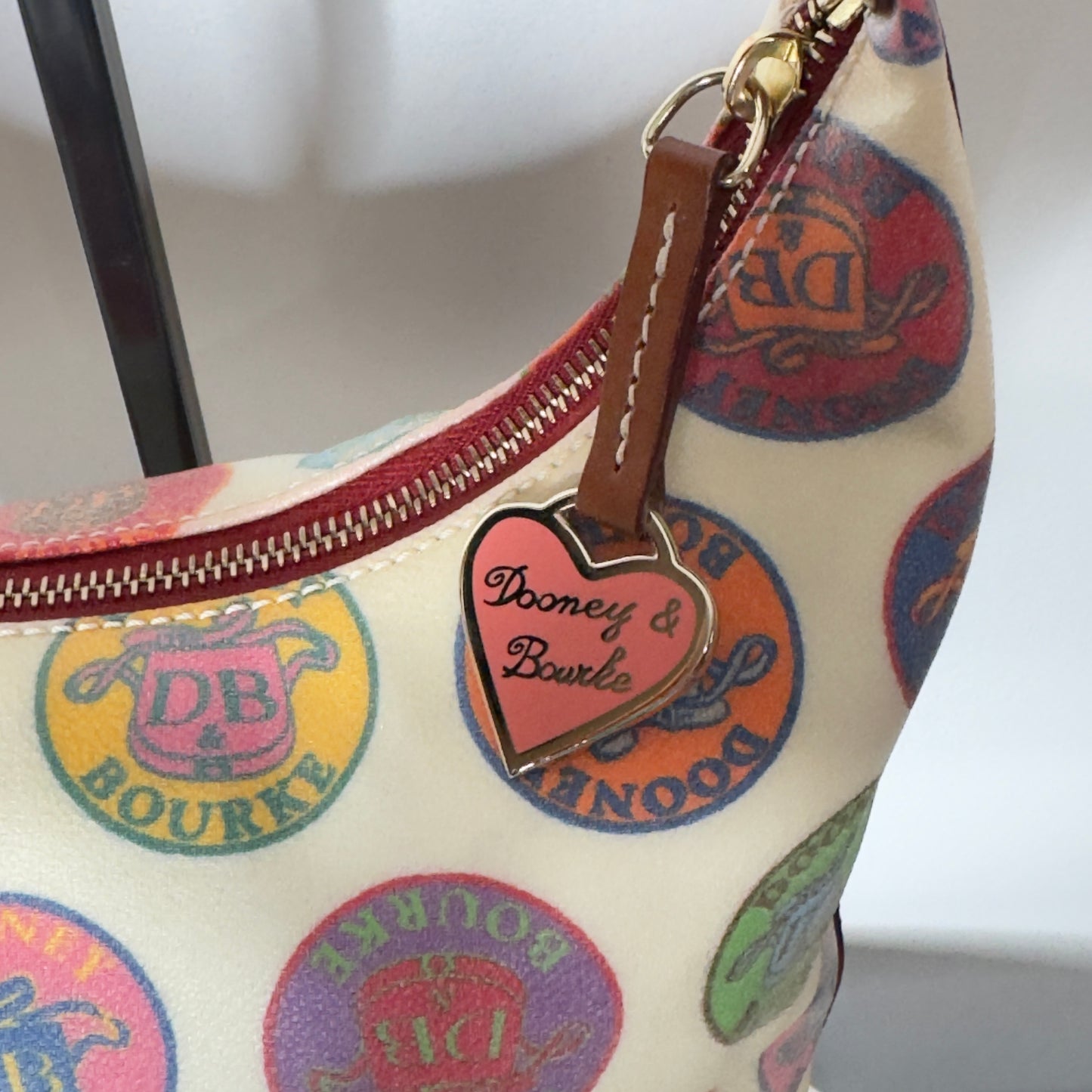 Dooney & Bourke Shoulder Handbag