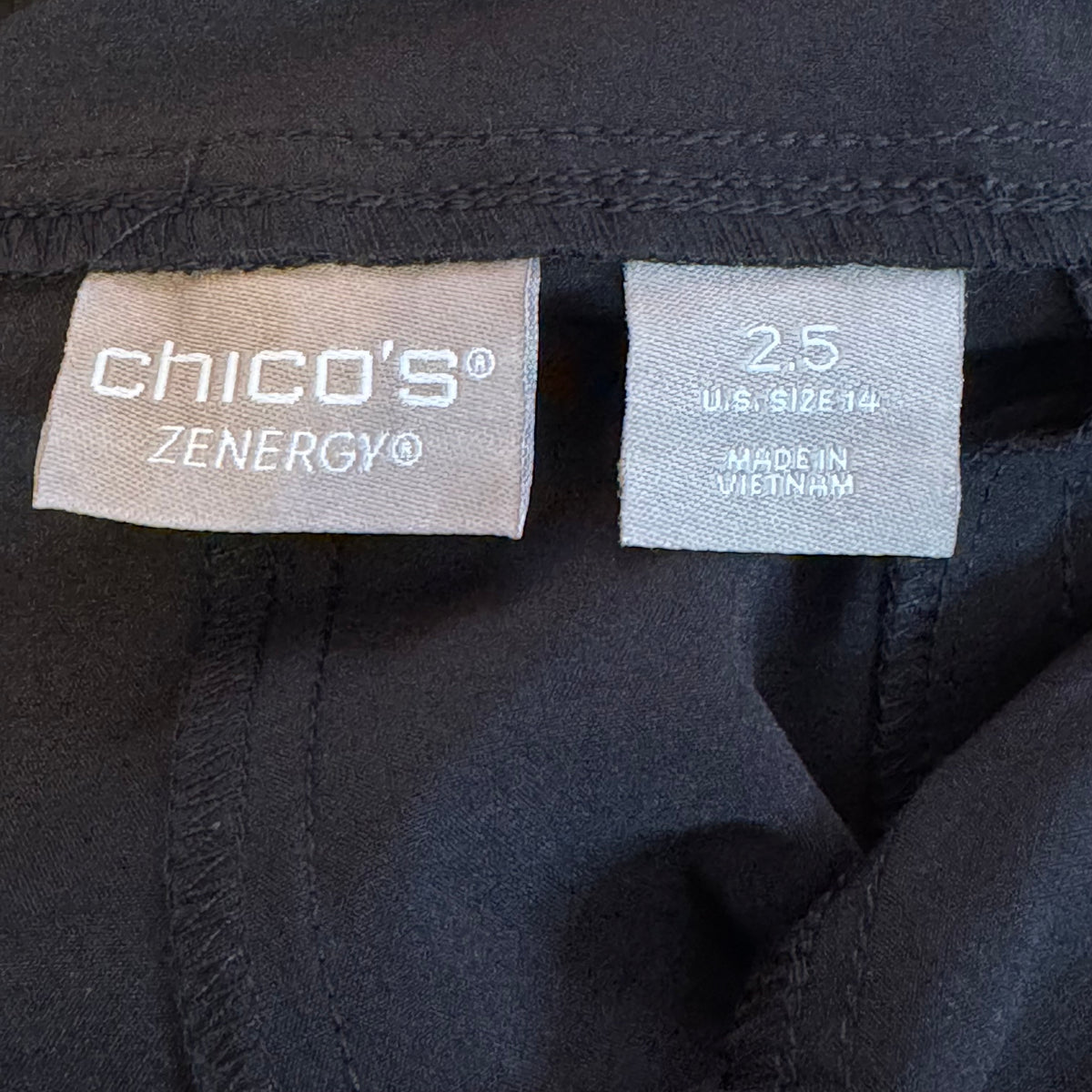 Chico’s Zenergy UPF Cropped Pull-On Pants - Size 14