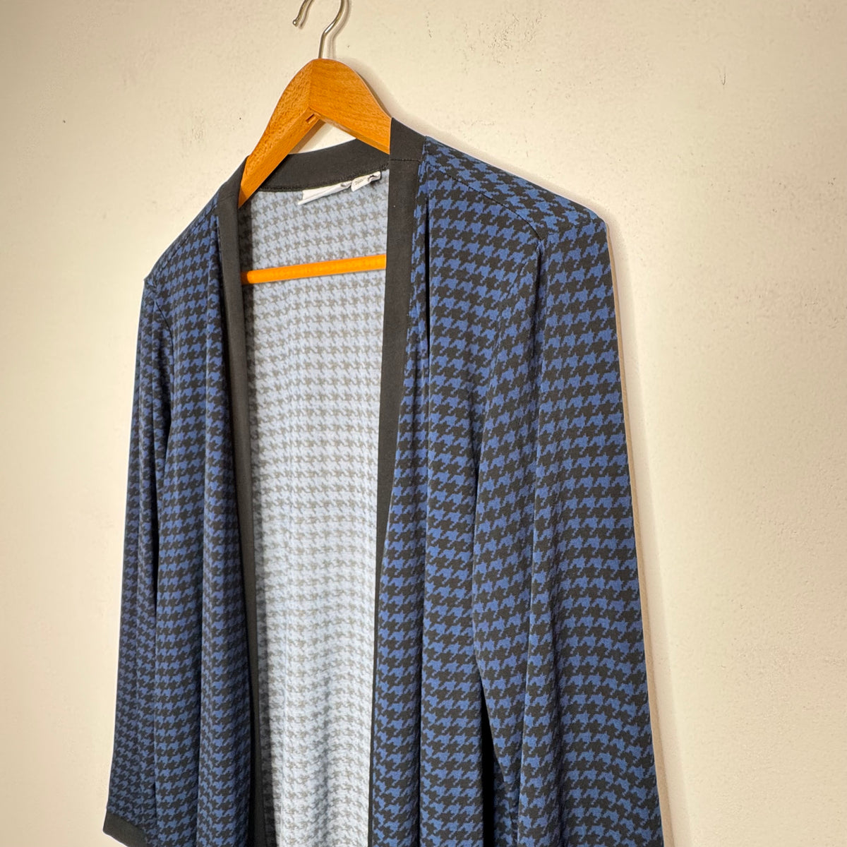 Susan Graver Houndstooth Liquid Knit Open Front Cardigan - Size 1X