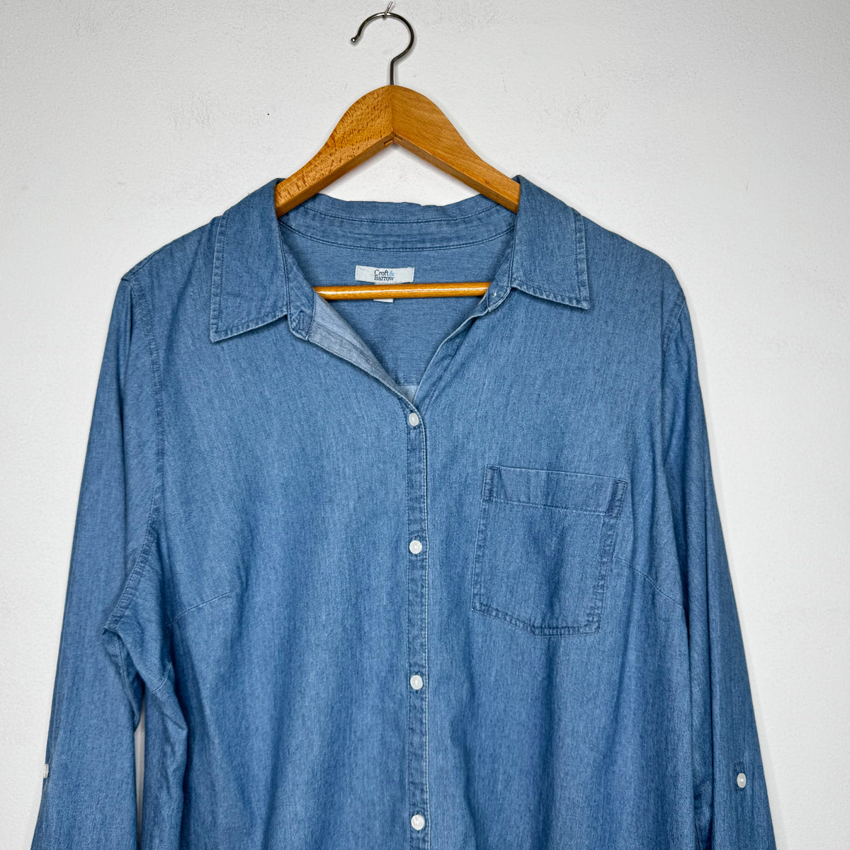 Croft & Barrow Chambray Long Sleeve Button Up Top - Size 1X