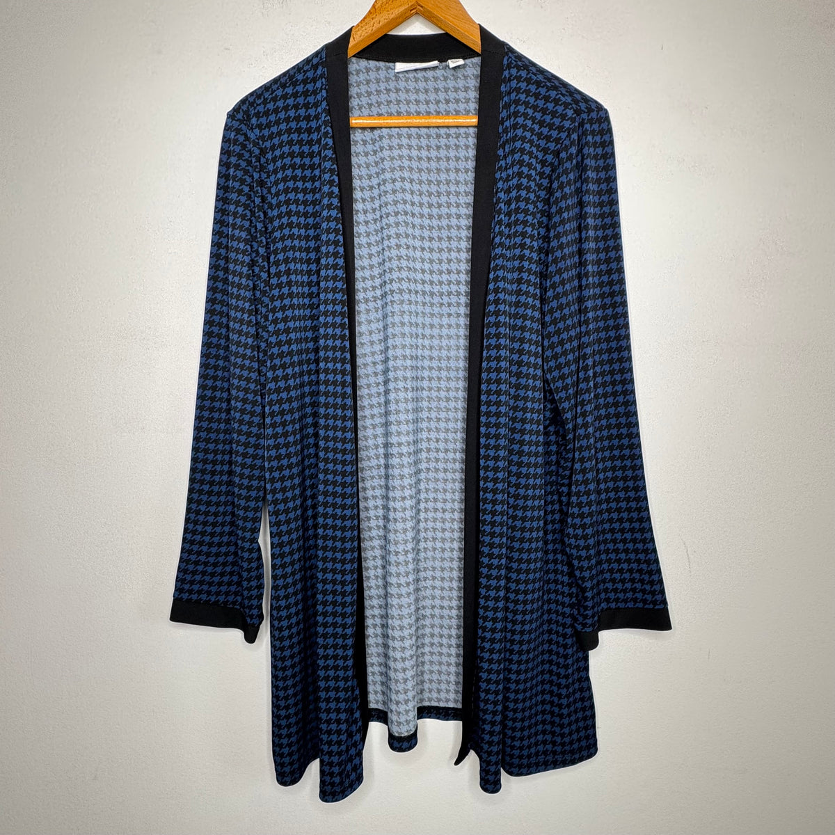 Susan Graver Houndstooth Liquid Knit Open Front Cardigan - Size 1X