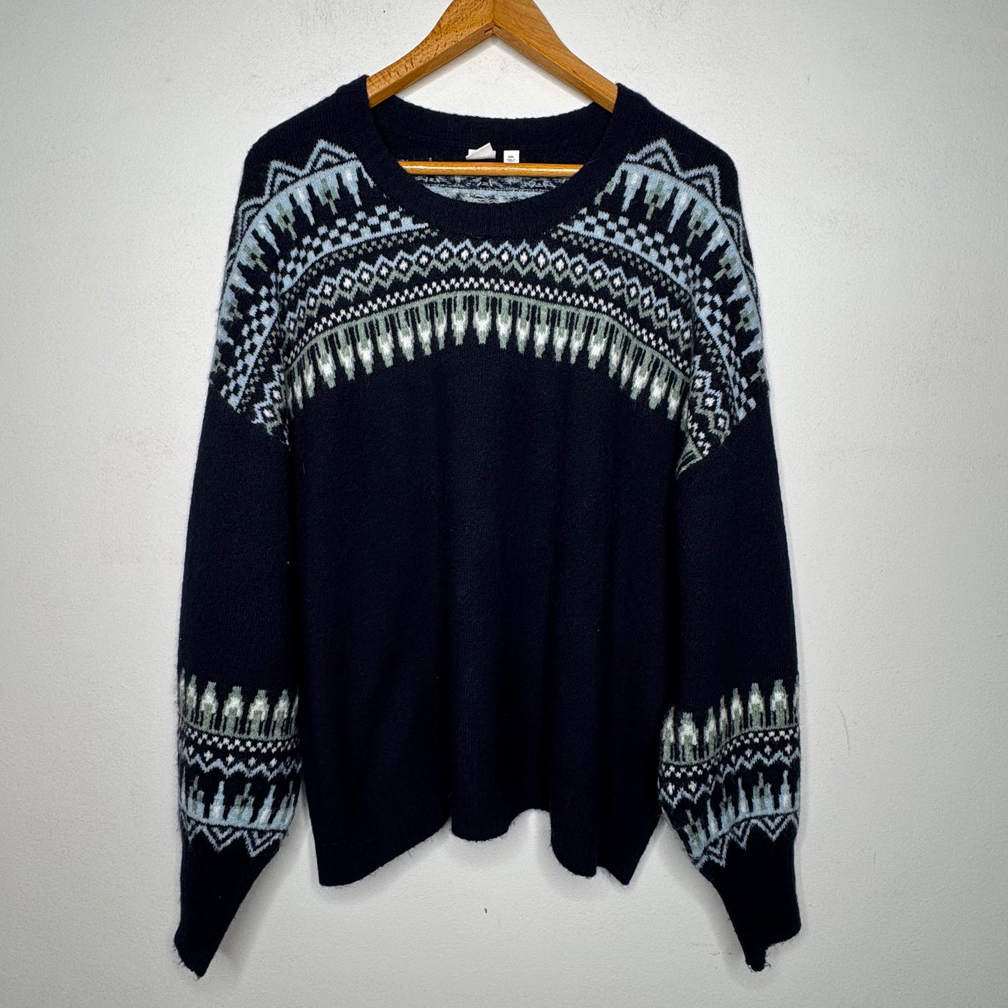 Gap Sweater - Size XXL